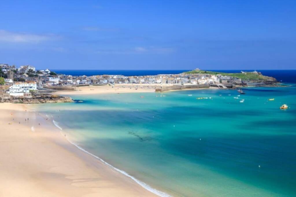 St Ives Apartment Private Parking With Garden 10 Minute Walk Into Town And Beach Exteriér fotografie